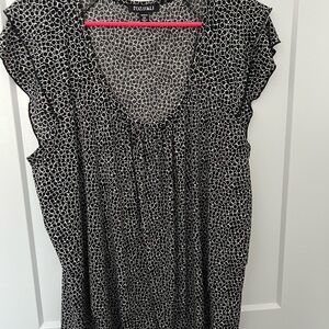 Roz & Ali Patterned Too